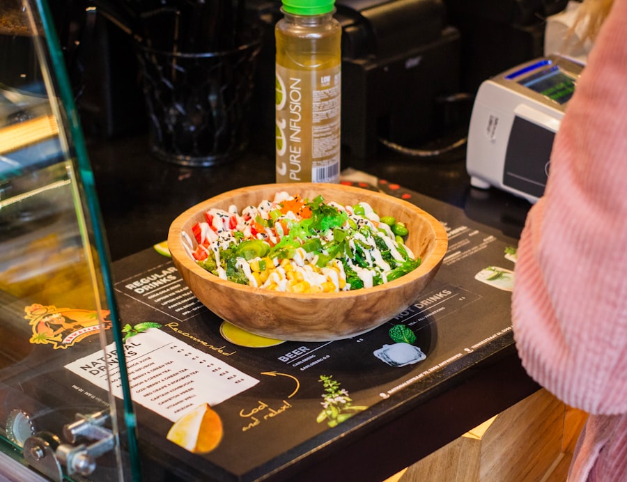 Mix Lounge’s Food Pickup Service